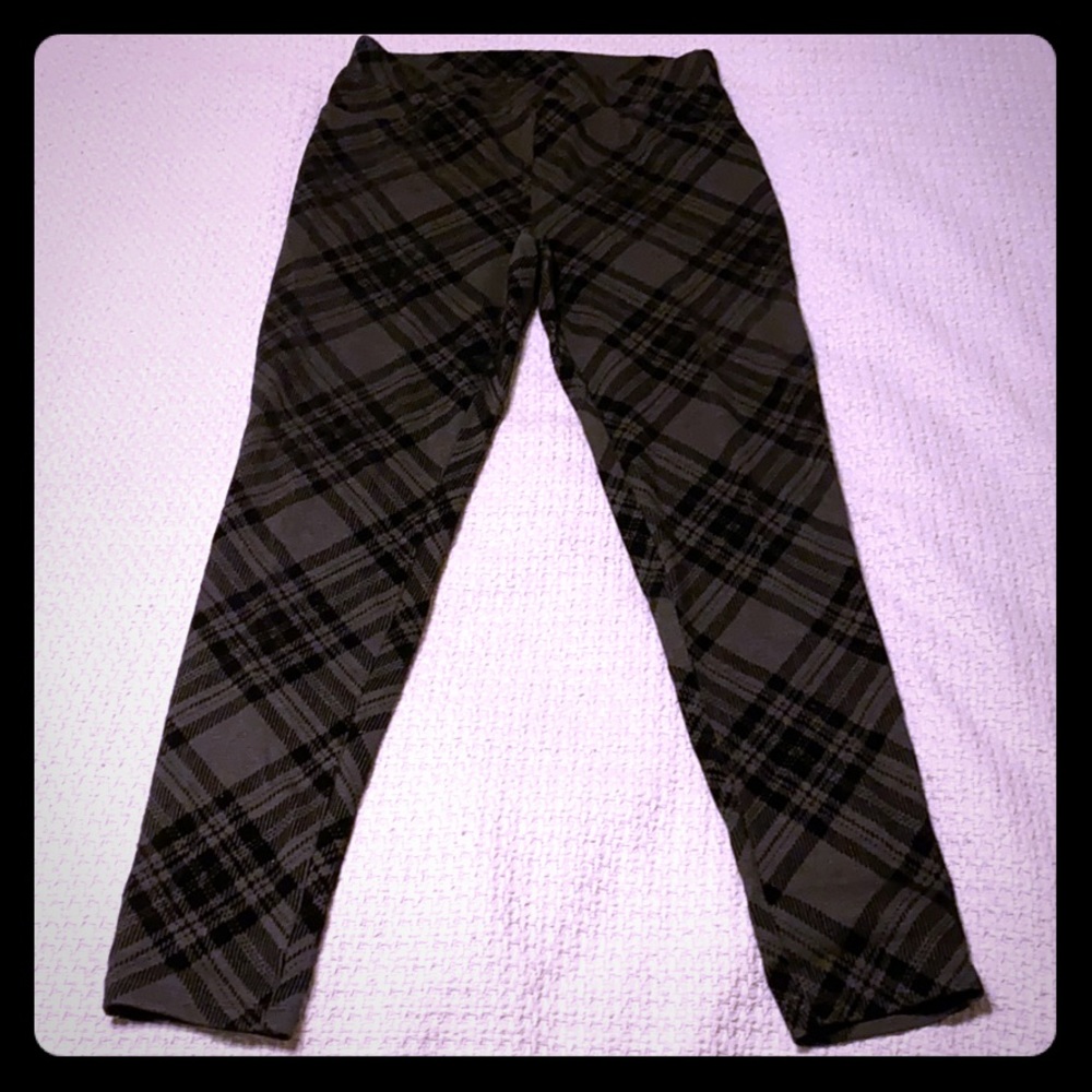 Diagonal Plaid Leggings